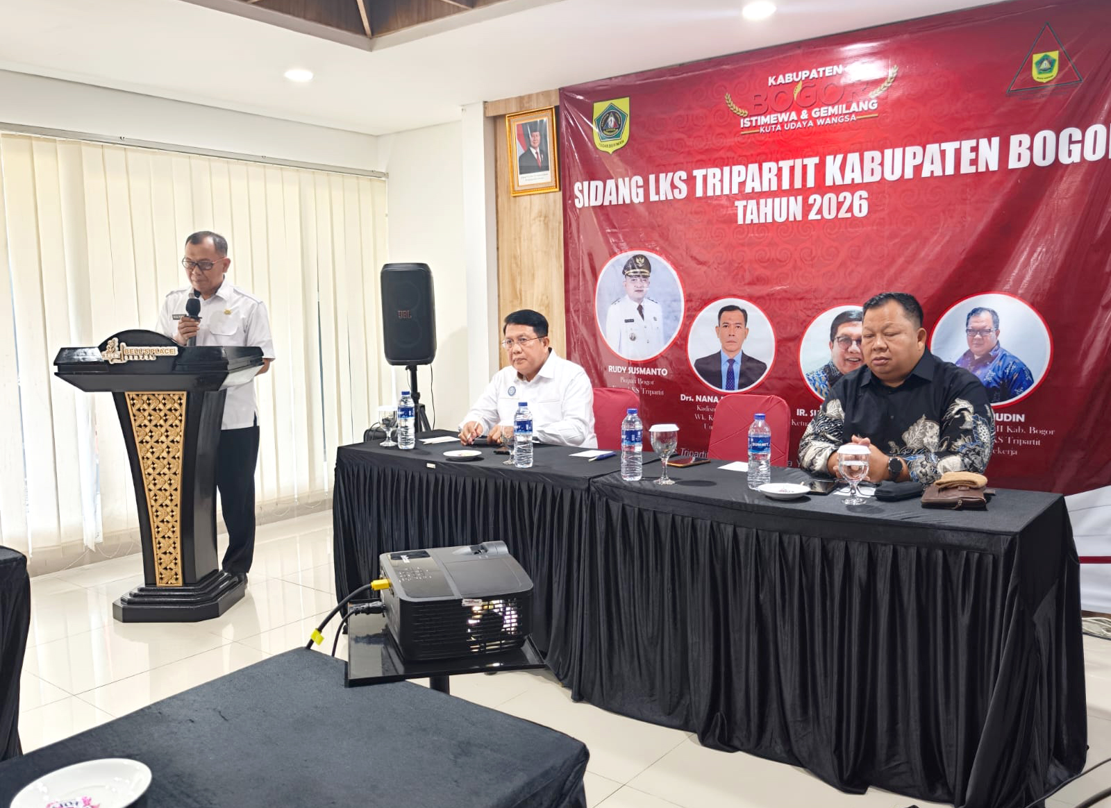 Acara Sidang LKS Tripartit Kabupaten Bogor Tahun 2026